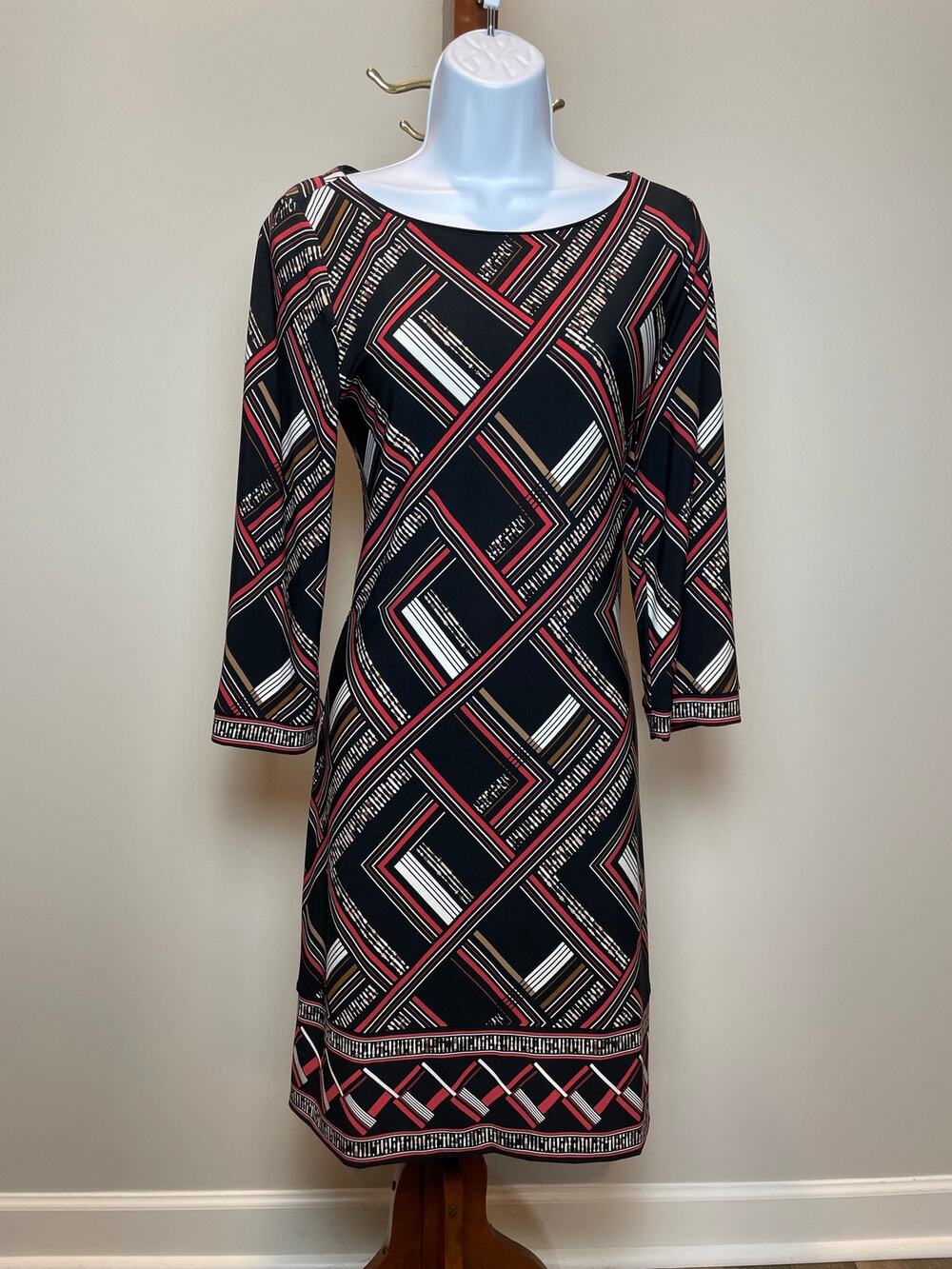 White House Black Market Dress Size M Geometric Shift Stretch Long Sleeves